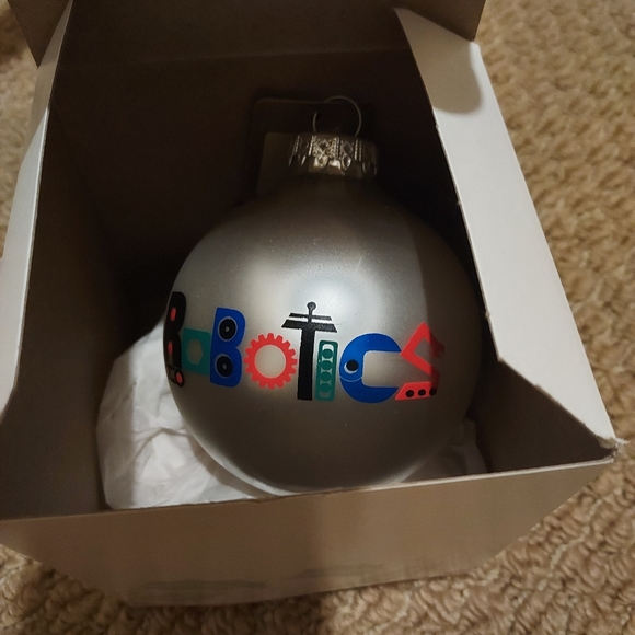 Bronner's Christmas Wonderland ROBOTICS Glass Ornament in Box - Picture 8 of 9
